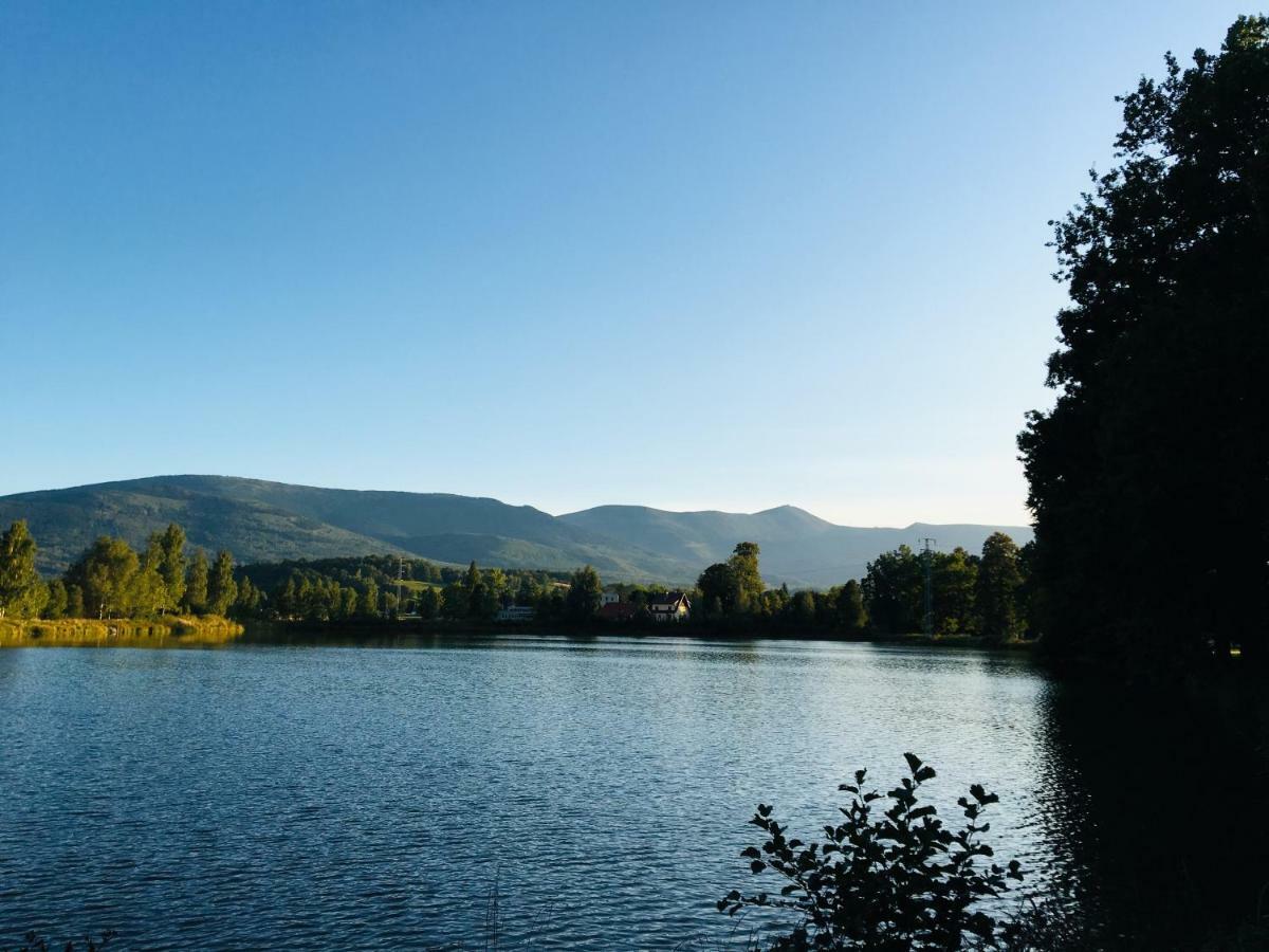 Sarnia Polana Villa Kostrzyca Buitenkant foto
